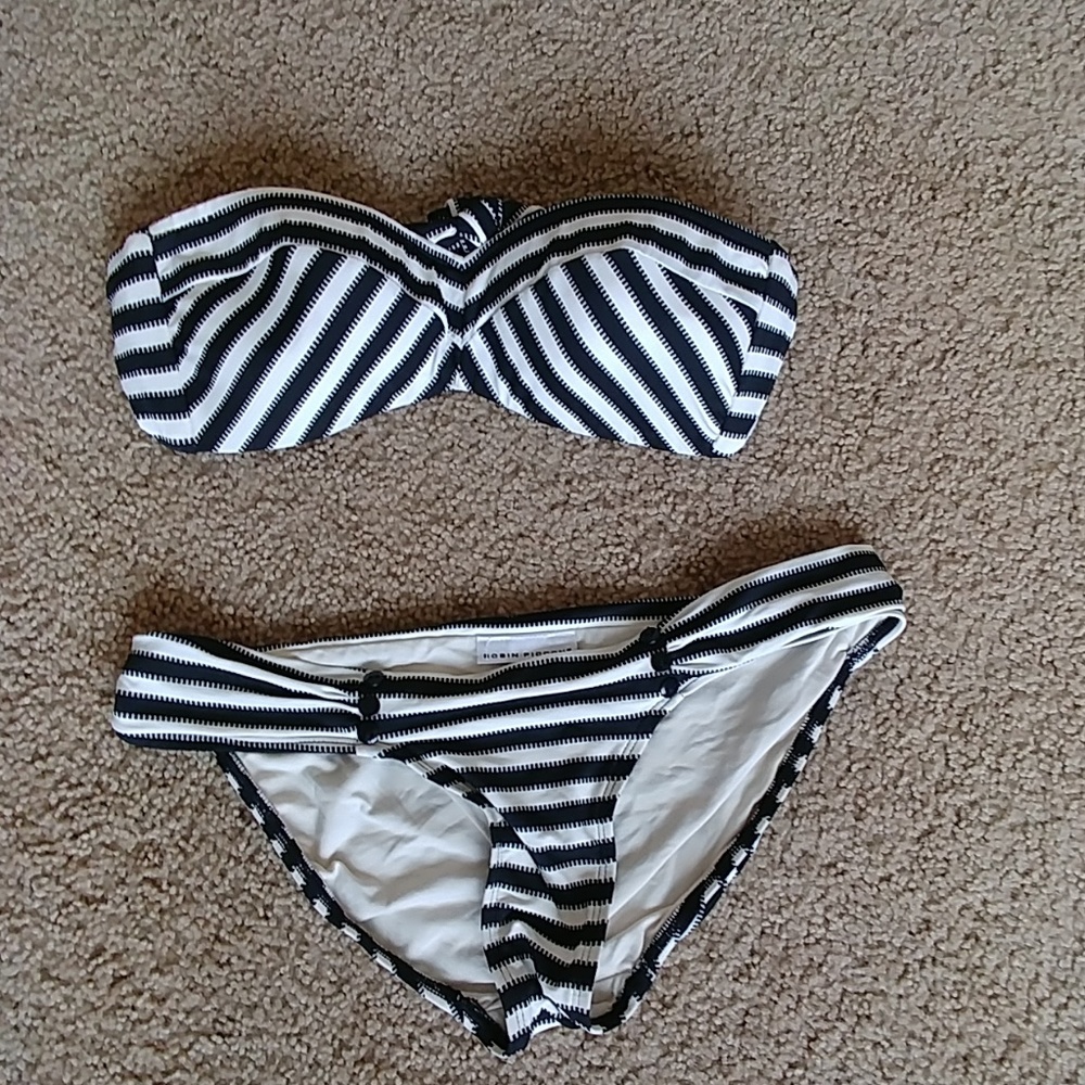 Robin Piccone bikini size M